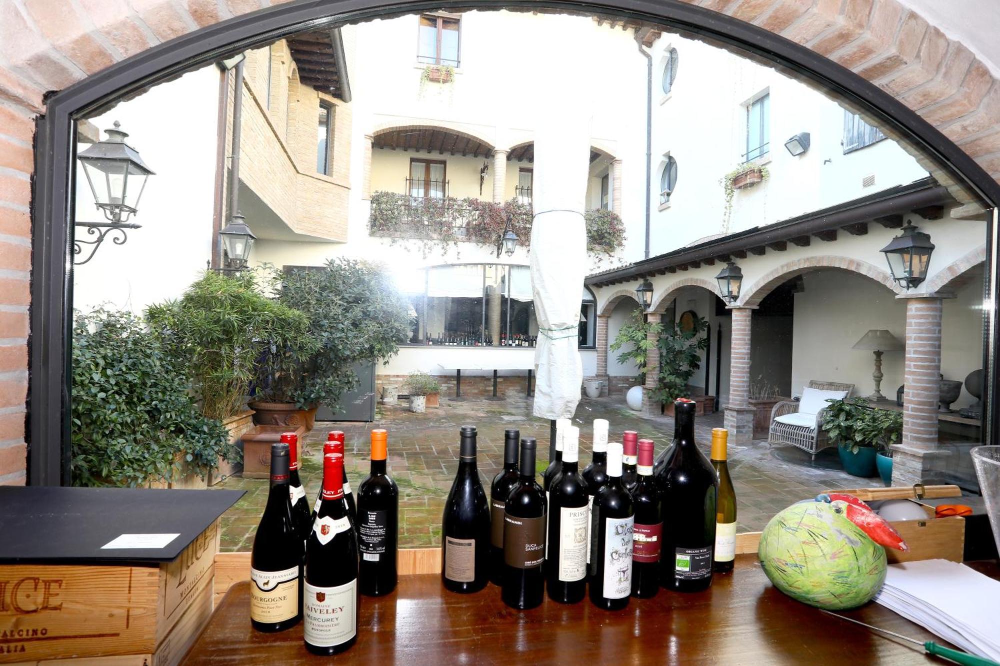 Locanda Stella D'Oro Soragna Exterior foto